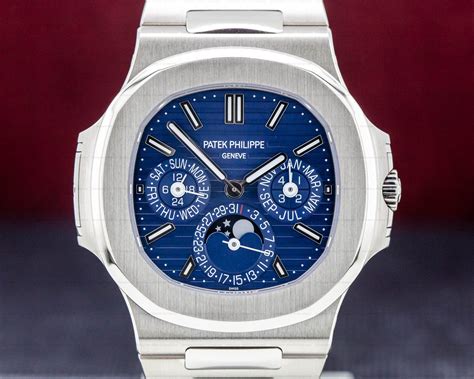 patek philippe nautilus 40mm 18k white gold watch 5740 1g-00|Patek Philippe 5740/1G.